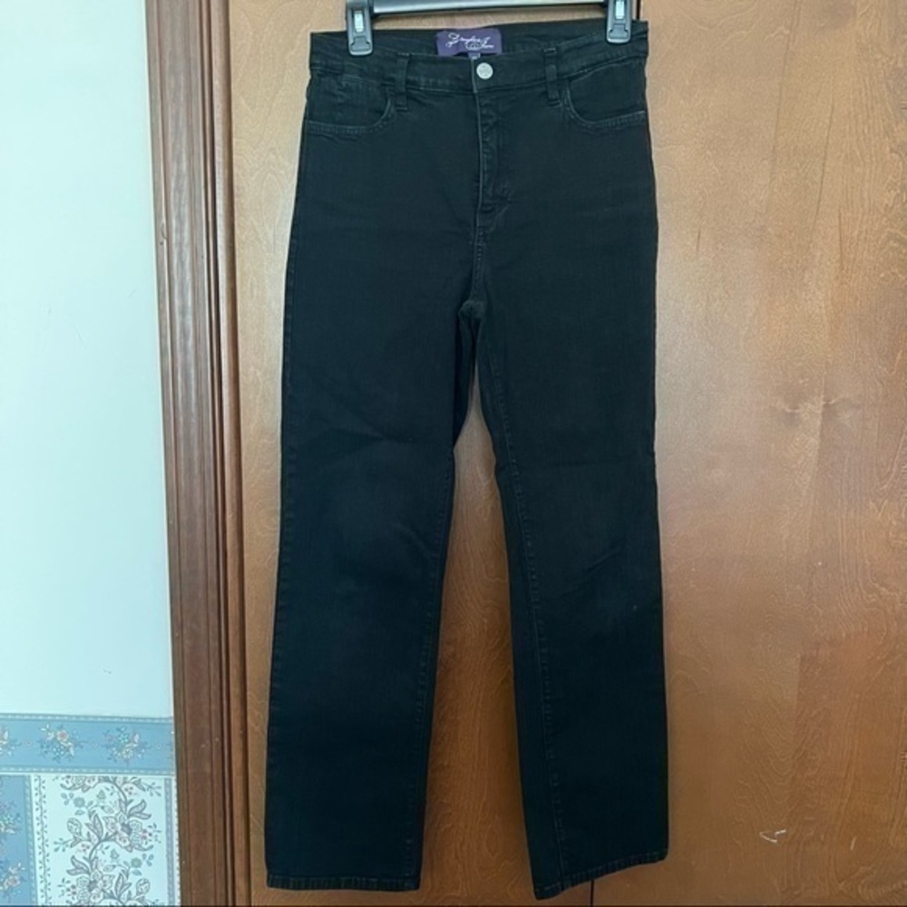 NYDJ Black Jeans 4P with Lift & Tuck Technology